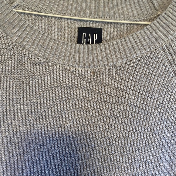 Gap Sweater - Picture 2 of 4